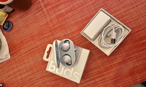 earbuds brands popular